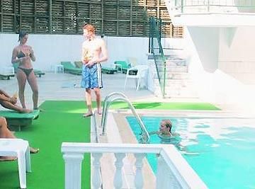 Yuvam Prime Hotel - 6