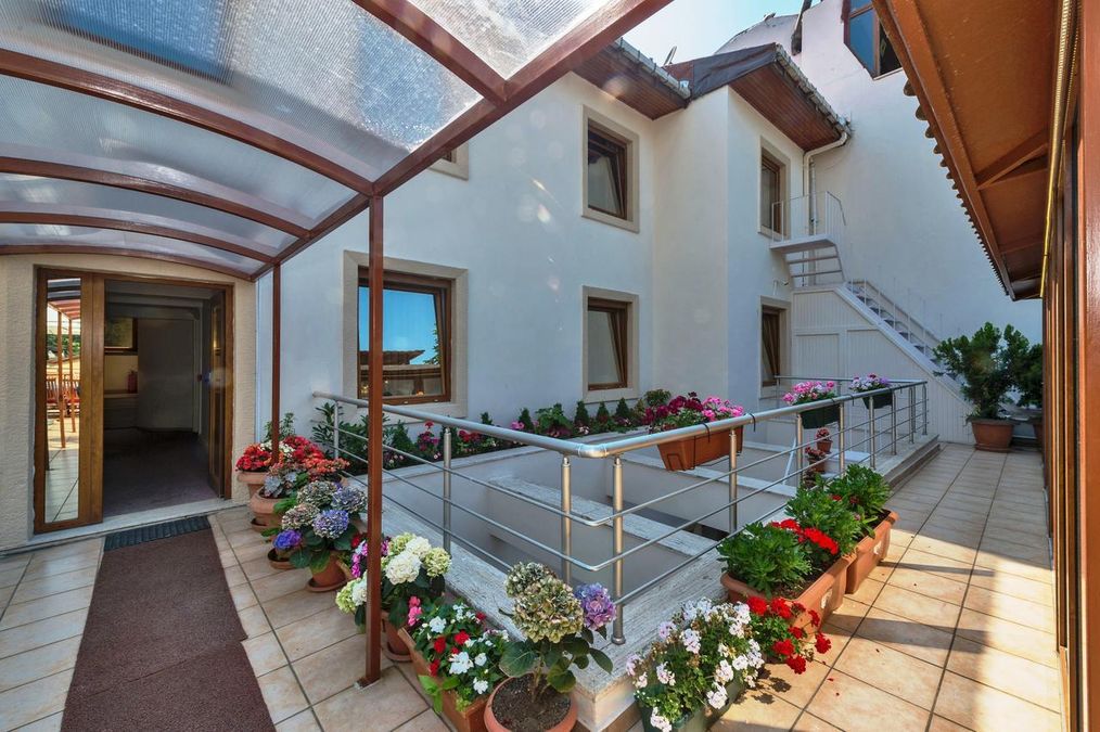 Картинка отеля - 5