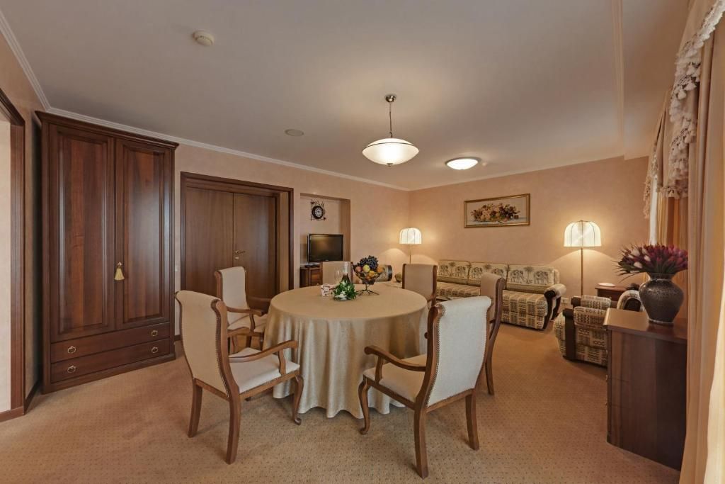 AZIMUT ЗДОРОВЬЕ АКВАМАРИН, санаторий (лечение детей с 4 лет) - 2