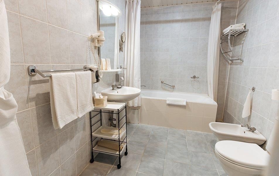 ДИС, отель - 18