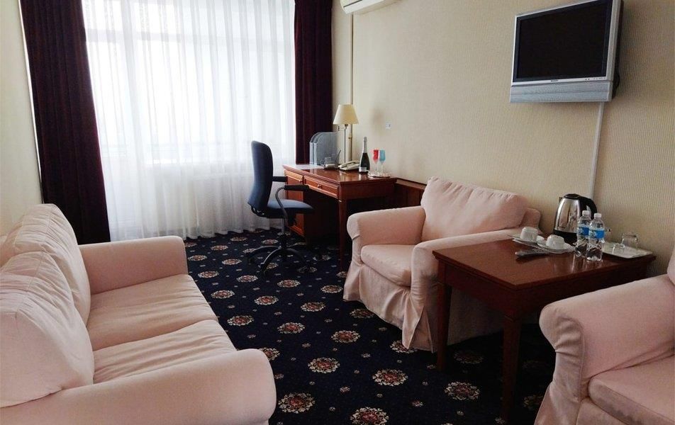 ДИС, отель - 19