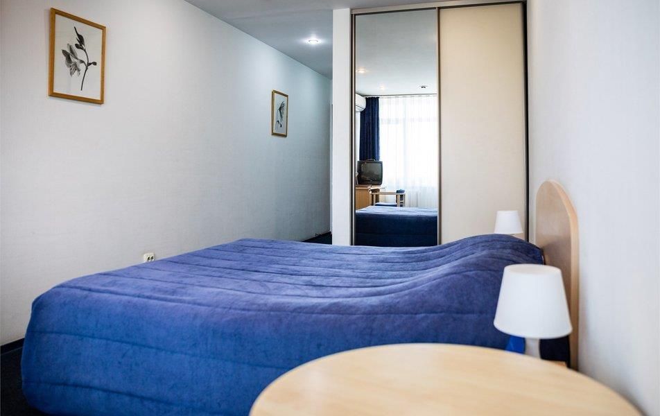 ДИС, отель - 44