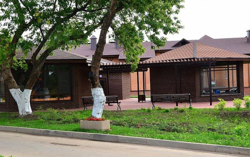 ИСКРА, парк-отель - 6