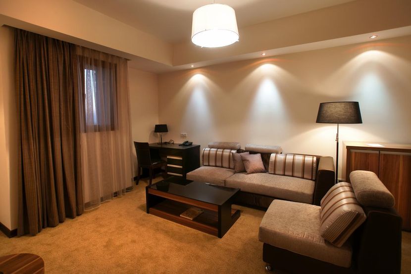 BASS BOUTIQUE HOTEL - 4