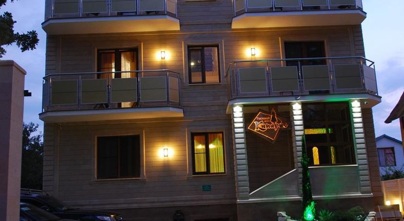 КИПАРИС, отель - 1