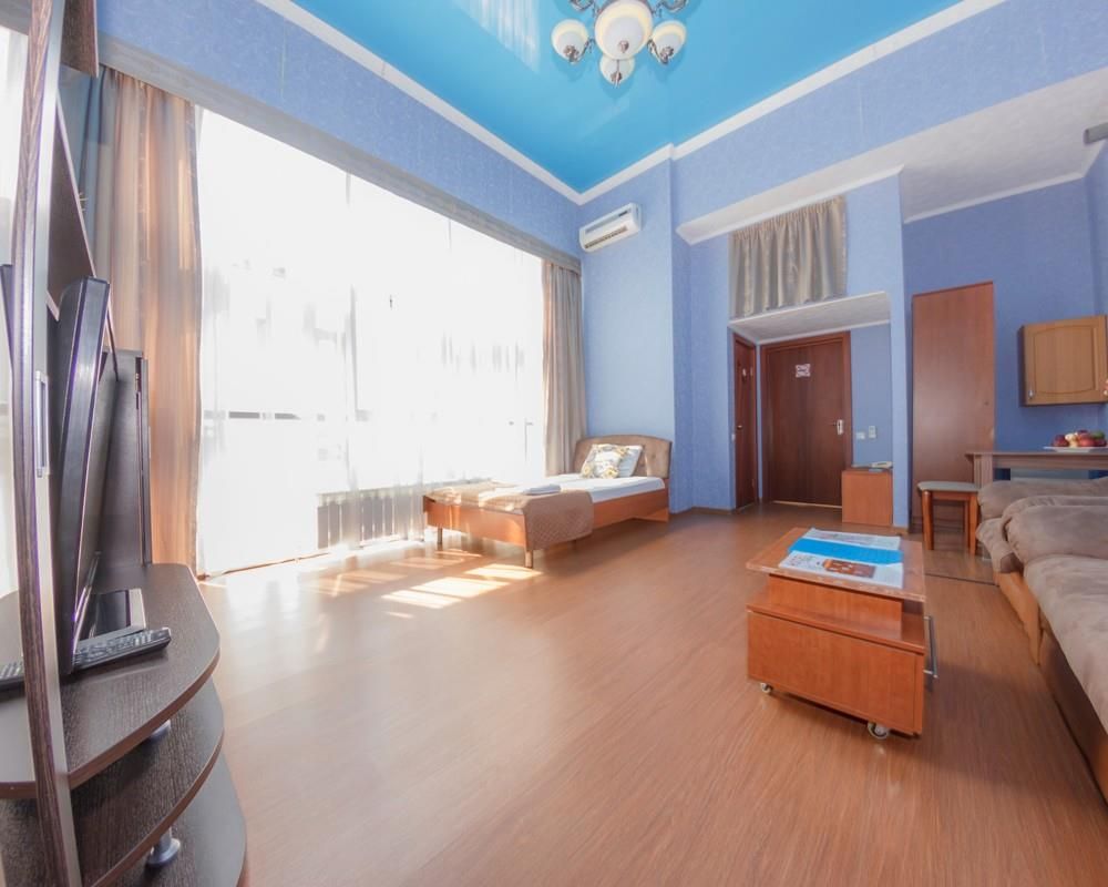 ЯНАИС, гостиница - 18