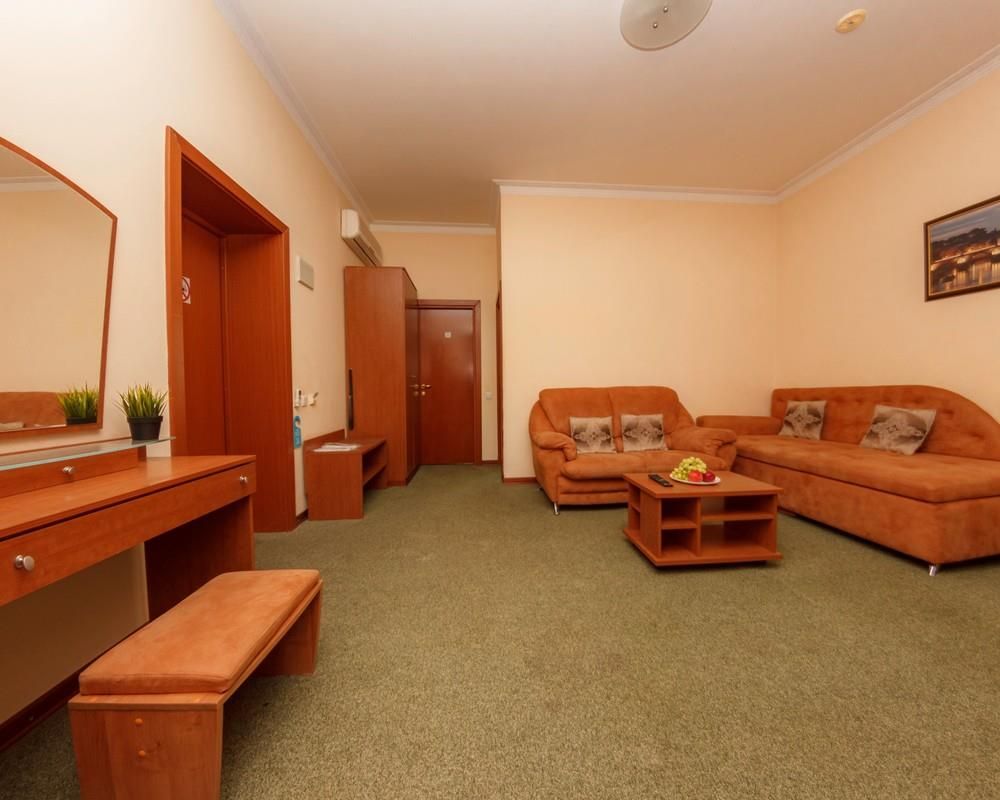 ЯНАИС, гостиница - 25