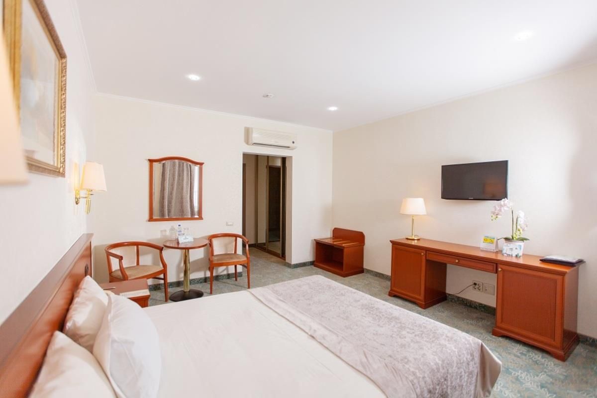 БЕРЕЗКА, парк-отель - 18