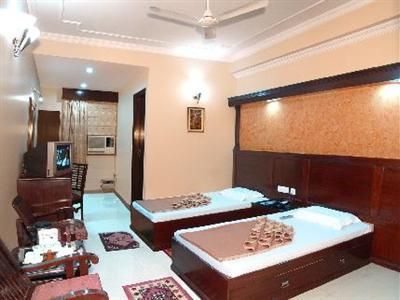 GRAND PARK IN KAROL BAGH - 2