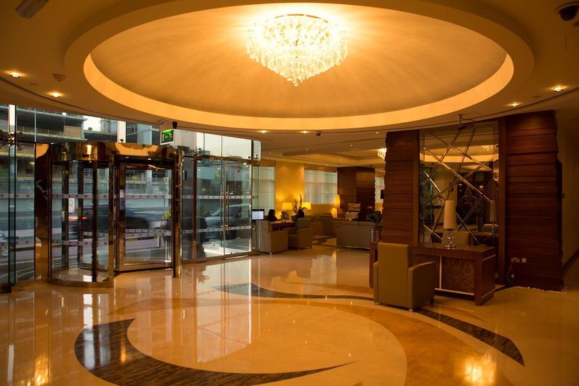 PARK REGIS KRIS KIN HOTEL - 3