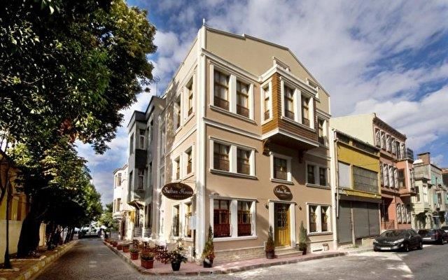 Sultan House Hotel - 1