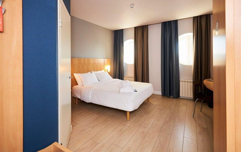 ИБИС СИБИРЬ ОМСК, гостиница - 1