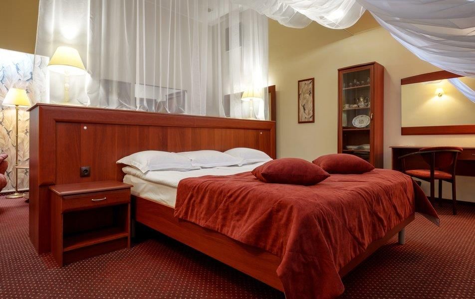 CRONWELL НИКА ЦЕНТР, отель - 17