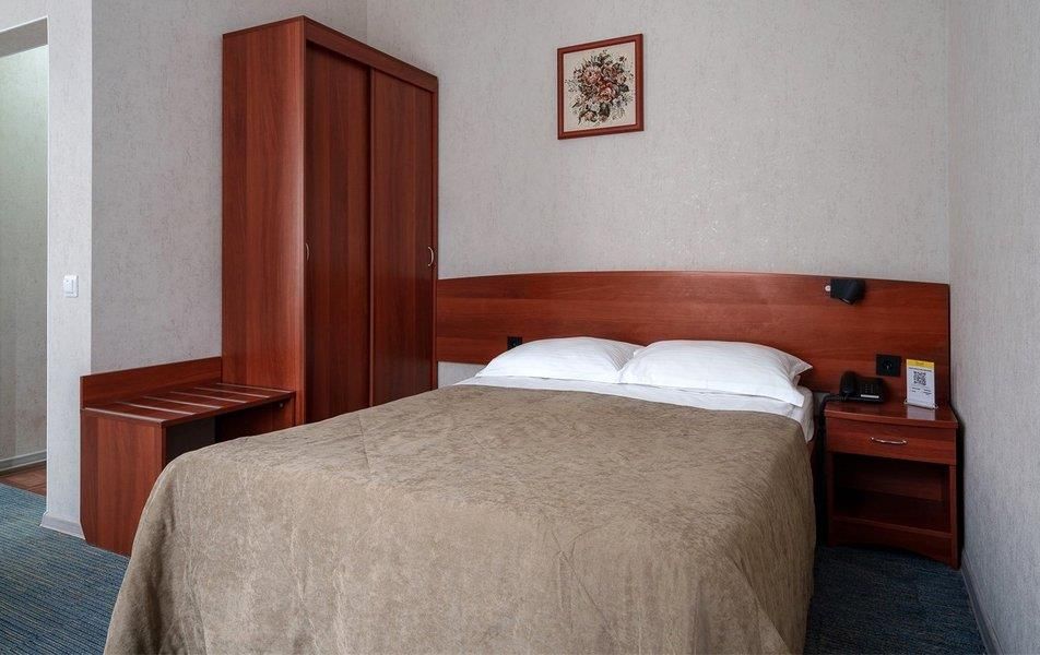 CRONWELL НИКА ЦЕНТР, отель - 24