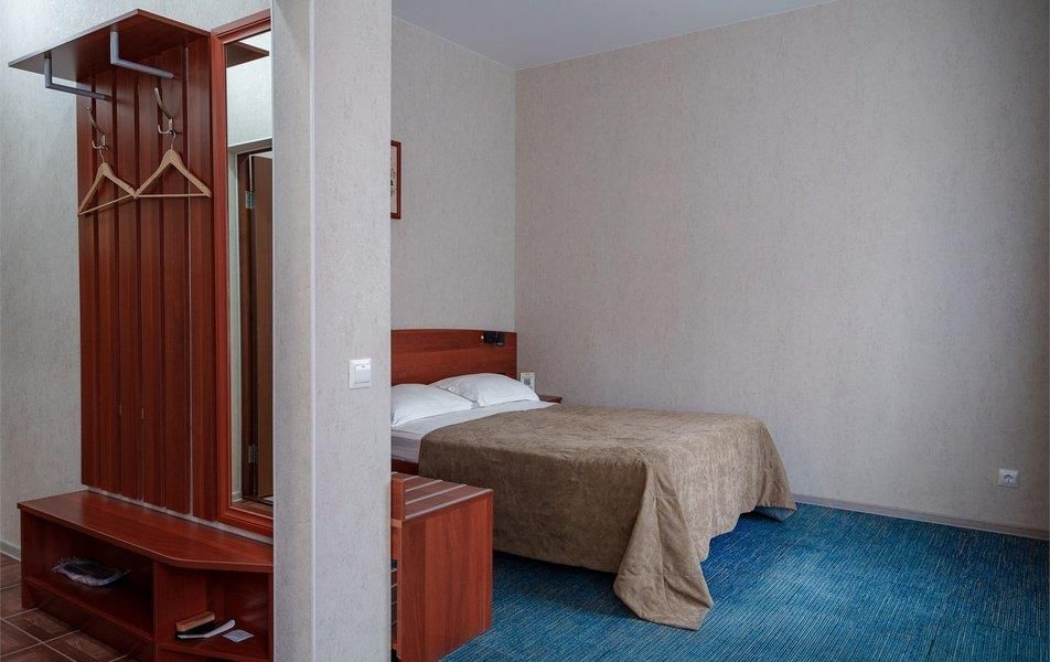 CRONWELL НИКА ЦЕНТР, отель - 25