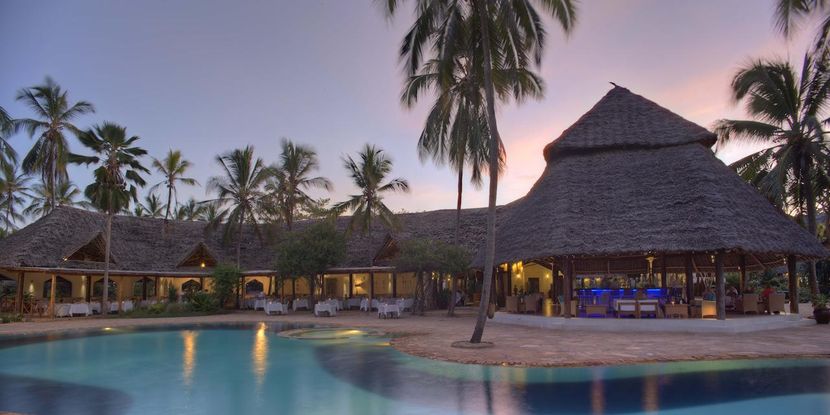 BLUEBAY BEACH RESORT & SPA - 1