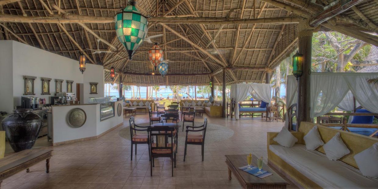 BLUEBAY BEACH RESORT & SPA - 16