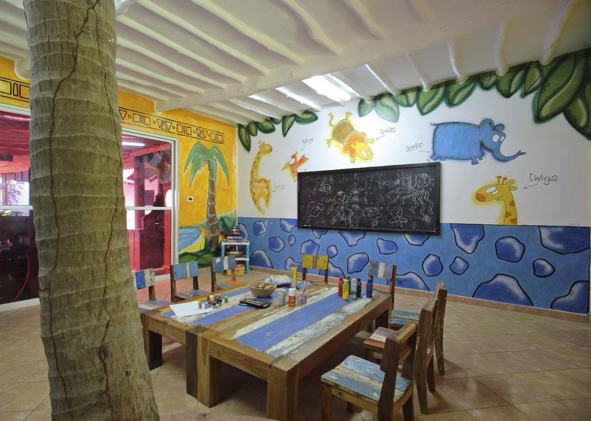BLUEBAY BEACH RESORT & SPA - 6