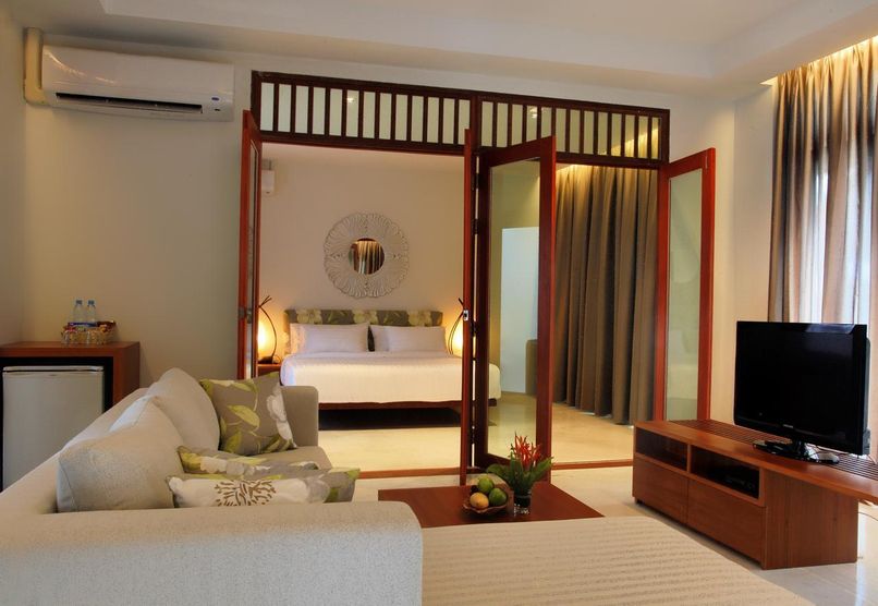 LESPRIT DE NAIYANG - 2