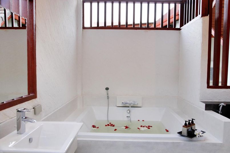 LESPRIT DE NAIYANG - 3