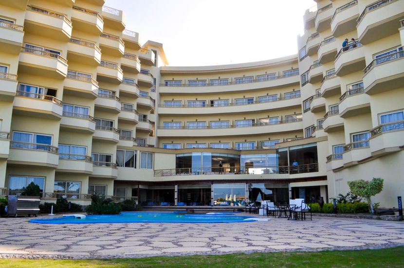 MAGIC BEACH RESORT - 1