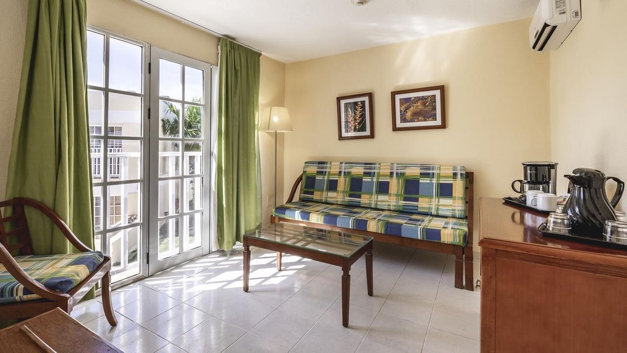 BE LIVE LOS CACTUS (onlt adults 16+) - 23