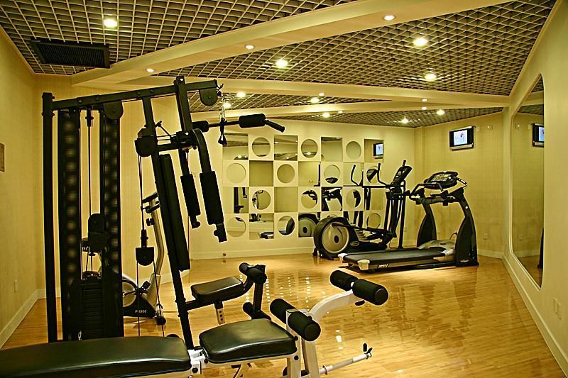 RIVER VIEW HOTEL - 16