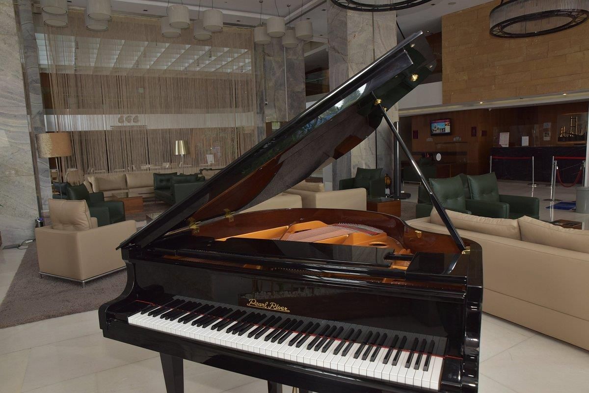 Crowne Plaza Harbiye - 33