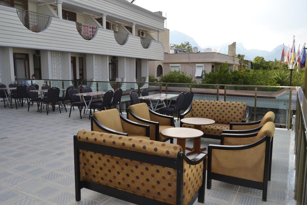 Britannia Apart Hotel - 15