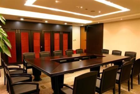 LANDMARK HOTEL GUANGZHOU (HUASHA HOTEL) - 17