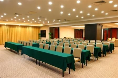 LANDMARK HOTEL GUANGZHOU (HUASHA HOTEL) - 18