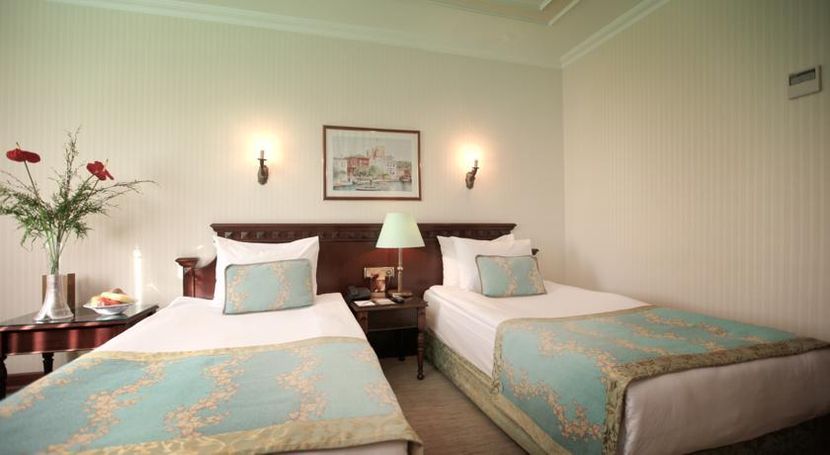 Hotel Bulvar Palas - 2