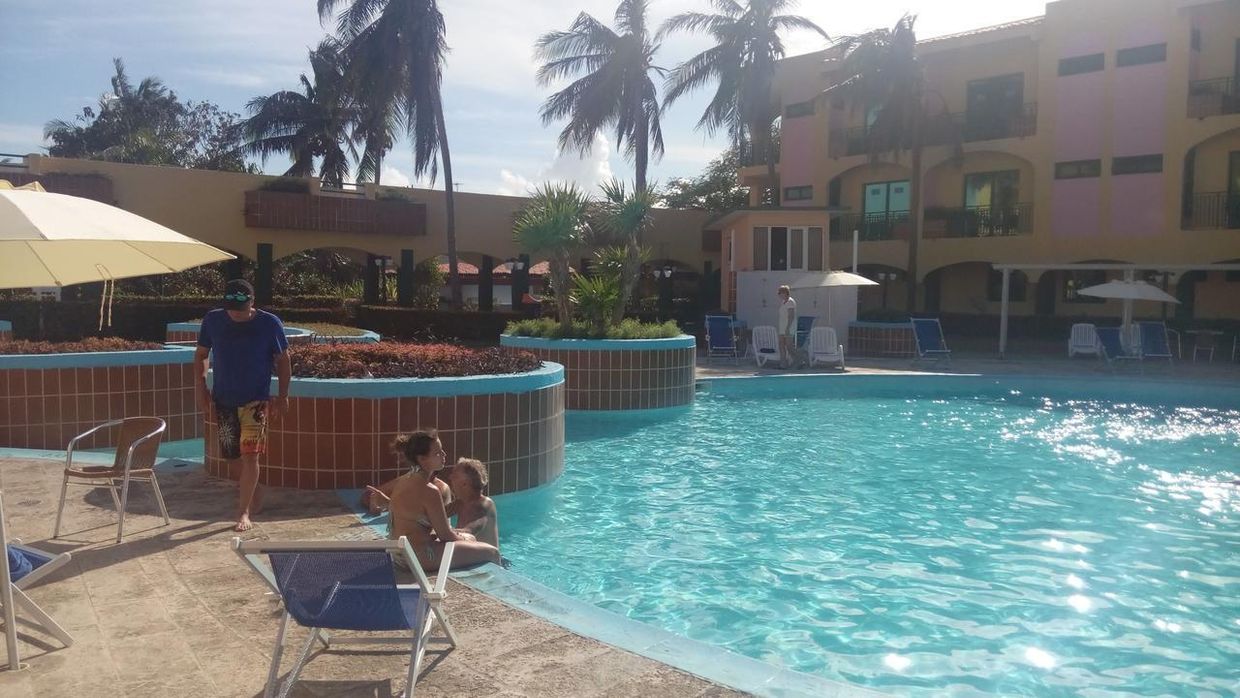 ISLAZUL LOS DELFINES - 12