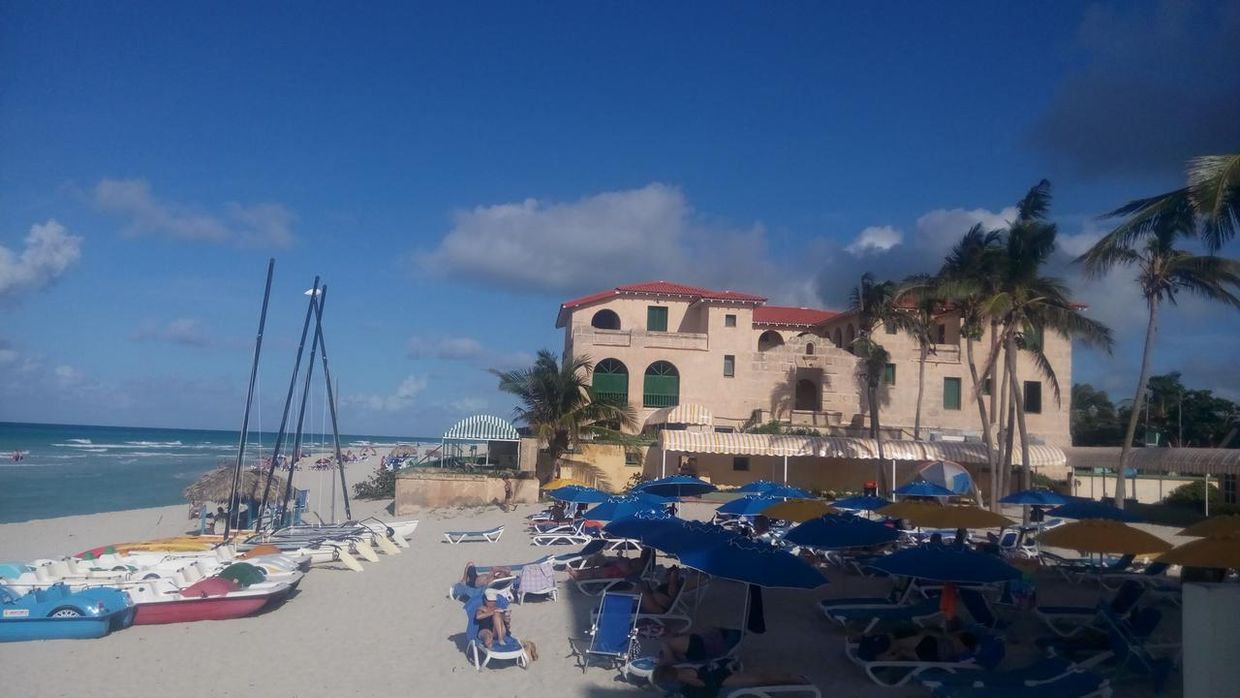 ISLAZUL LOS DELFINES - 4