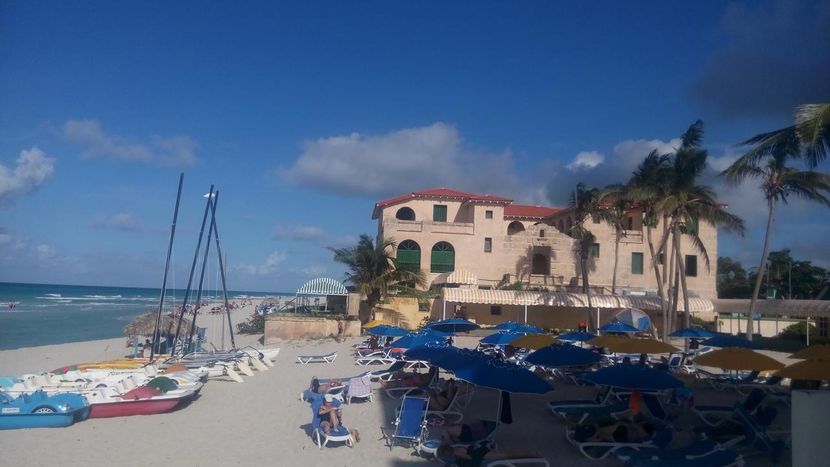 ISLAZUL LOS DELFINES - 4