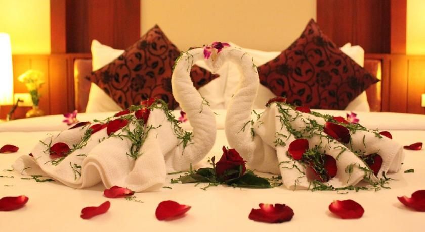 HEMINGWAYS HOTEL - 21