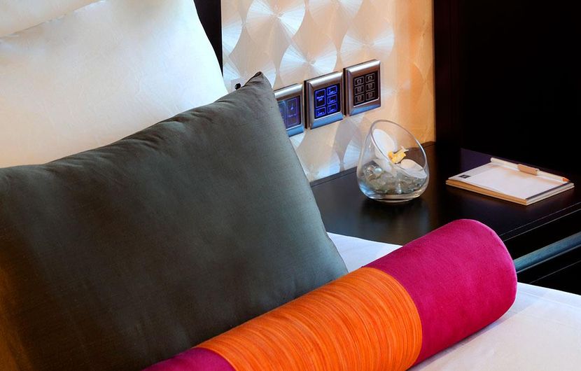 HUES BOUTIQUE HOTEL - 2