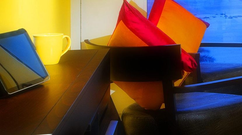 HUES BOUTIQUE HOTEL - 6