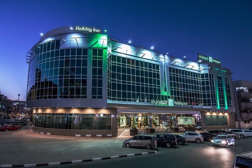 SUNDAY HOTEL HOLIDAY INTERNATIONAL DUBAI - 1