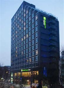 HOLIDAY INN EXPRESS BEIJING DONGZHIMEN (北京东直门智选假日酒店) - 1