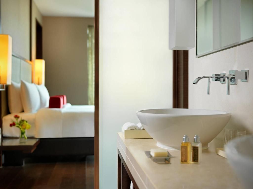 HIMALAYAS HOTEL SHANGHAI (ex. JUMEIRAH HIMALAYAS HOTEL SHANGHAI) - 7