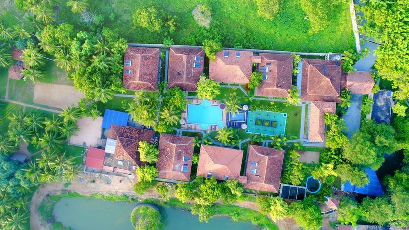 RANNA 212 BEACH RESORT - 1