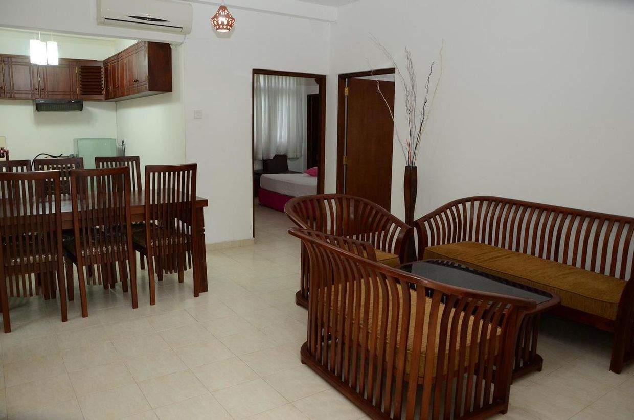 LAVENDISH BEACH (ex. COMARAN BEACH HOTEL) - 17