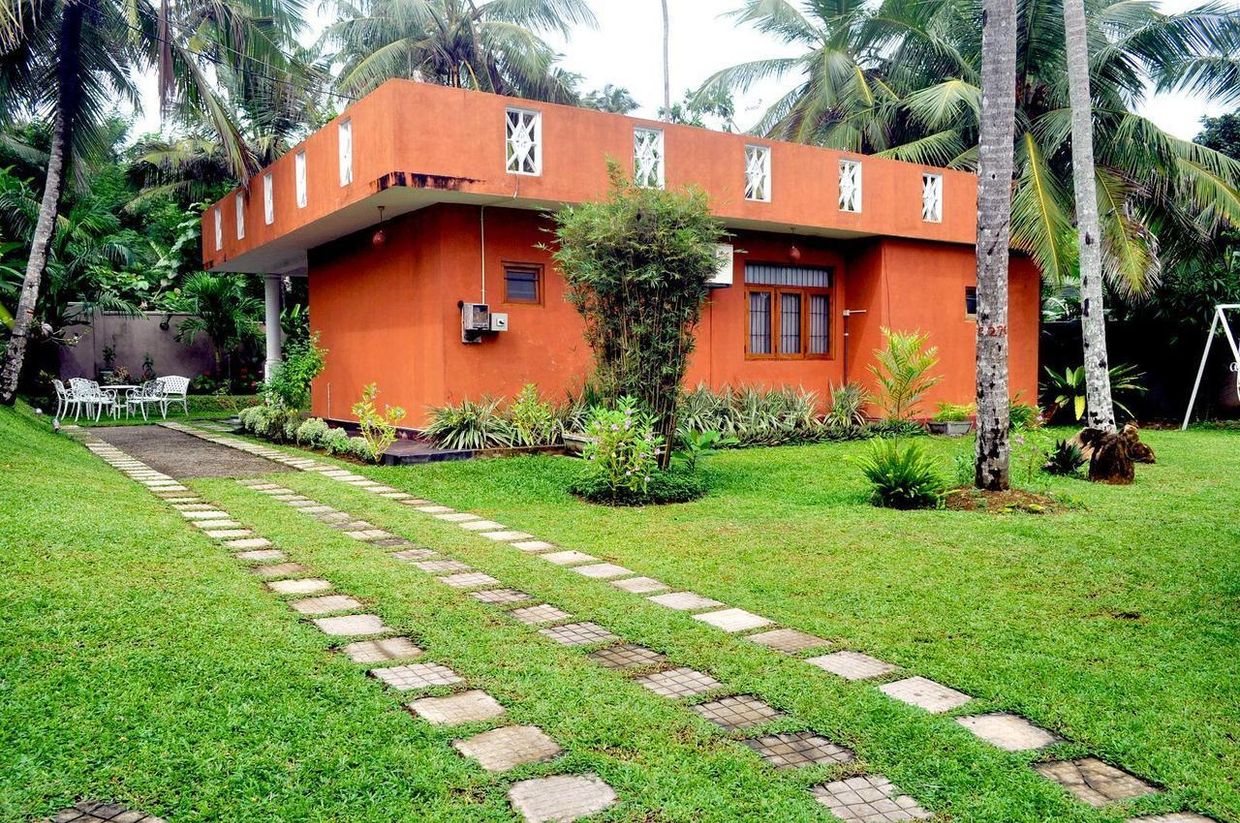 LAVENDISH BEACH (ex. COMARAN BEACH HOTEL) - 20