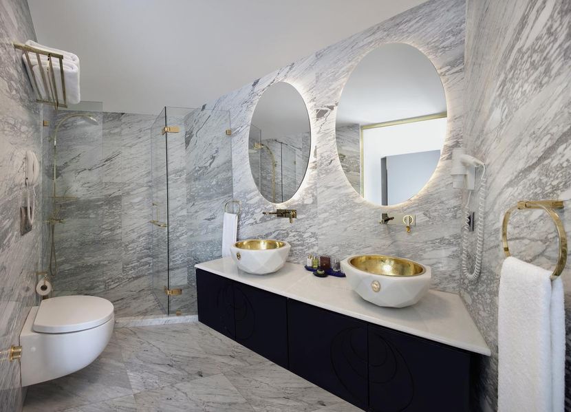 Sura Hotel Design Suites - 4