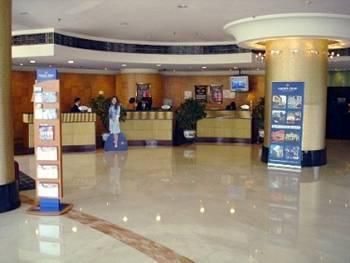 HOLIDAY INN EXPRESS ZHENPING, AN IHG HOTEL (上海镇坪智选假日酒店) - 3
