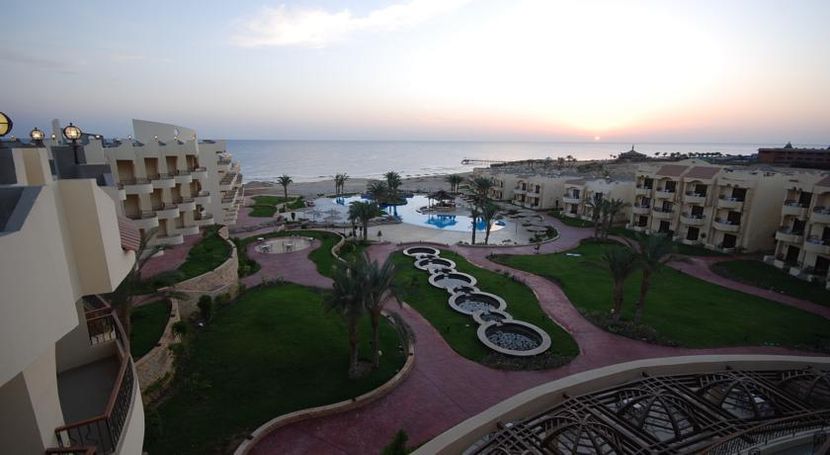 LIFE RESORTS CORAL HILLS BEACH & SPA - 5