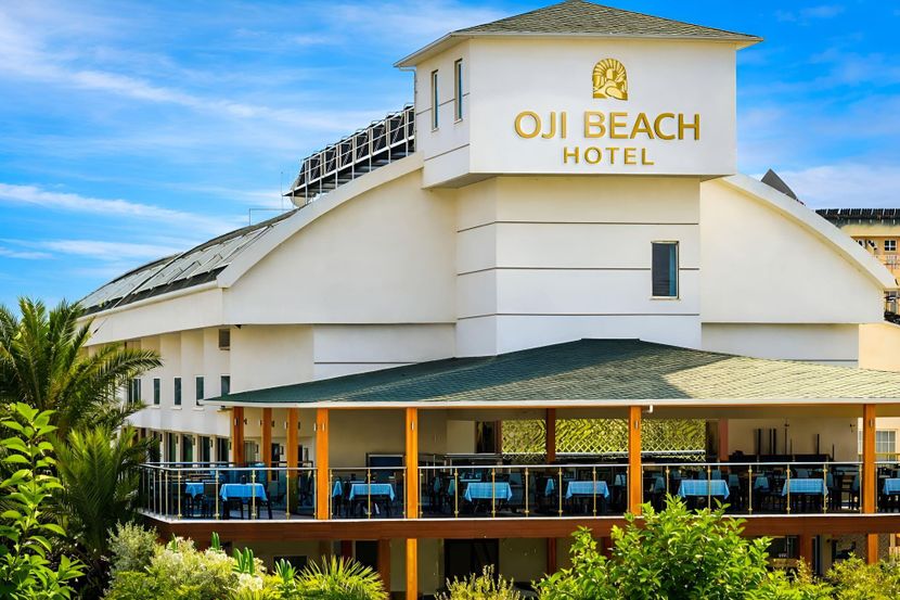 Oji Beach Hotel - 1