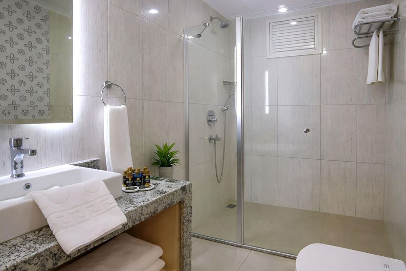 Oji Beach Hotel - 5