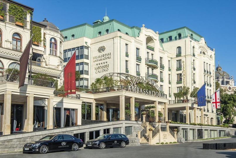 AMBASSADORI TBILISI - 1